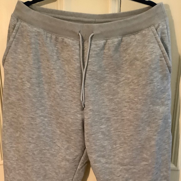 Grey Uniqlo Heattech Sherpa Lined Sweatpants XL - Picture 2 of 4